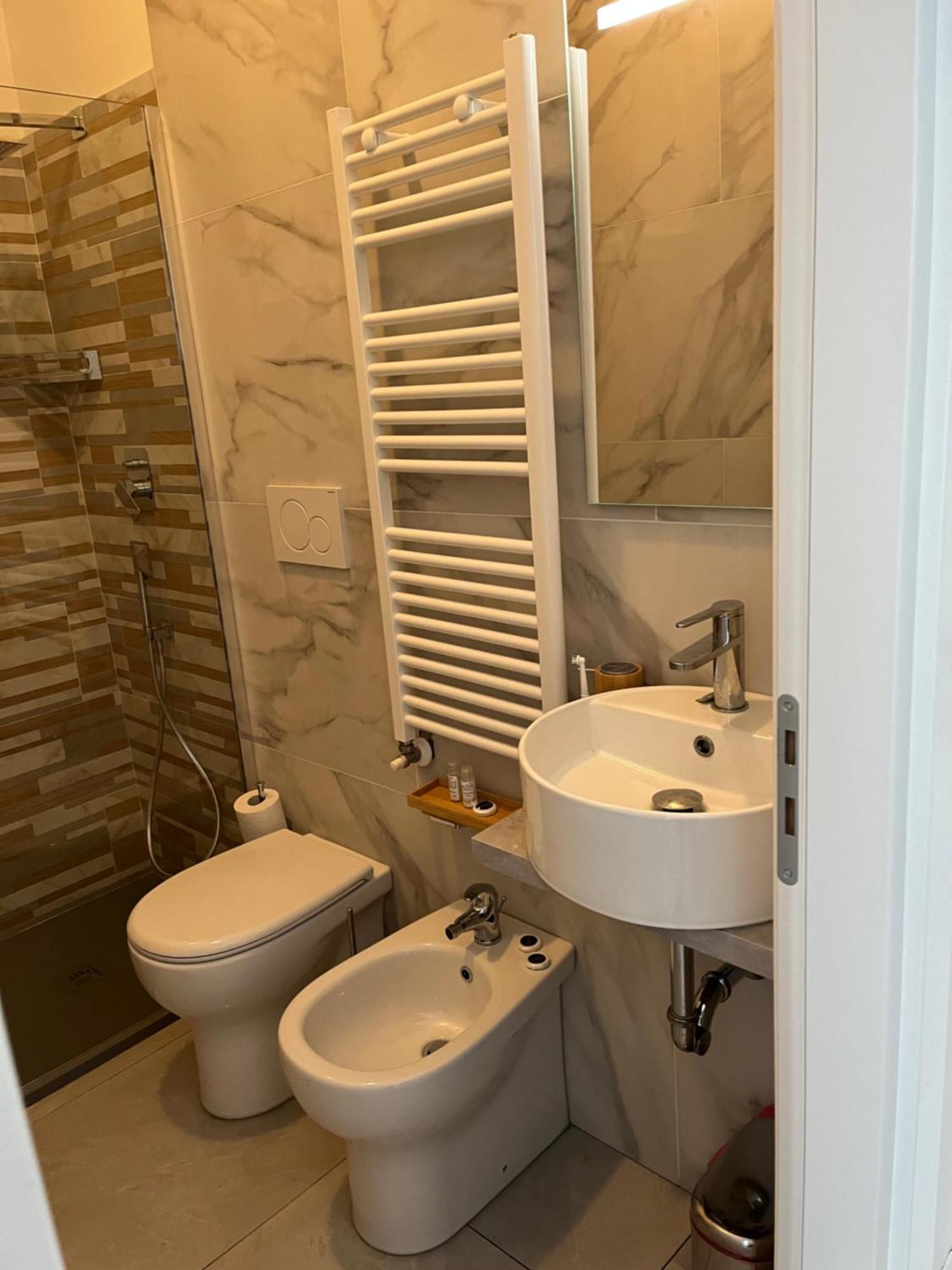 Albachiara Suite Rooms Bolonia Exterior foto